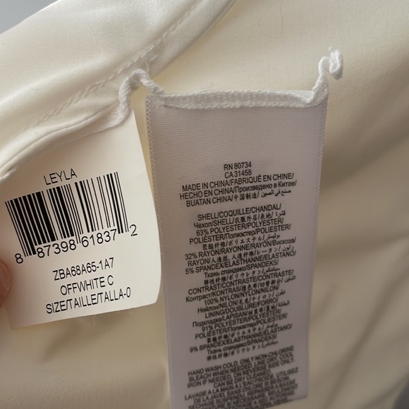 Like new! BCBGMaxAzria Leyla Lace Dress -Size 0 - Picture 11 of 12